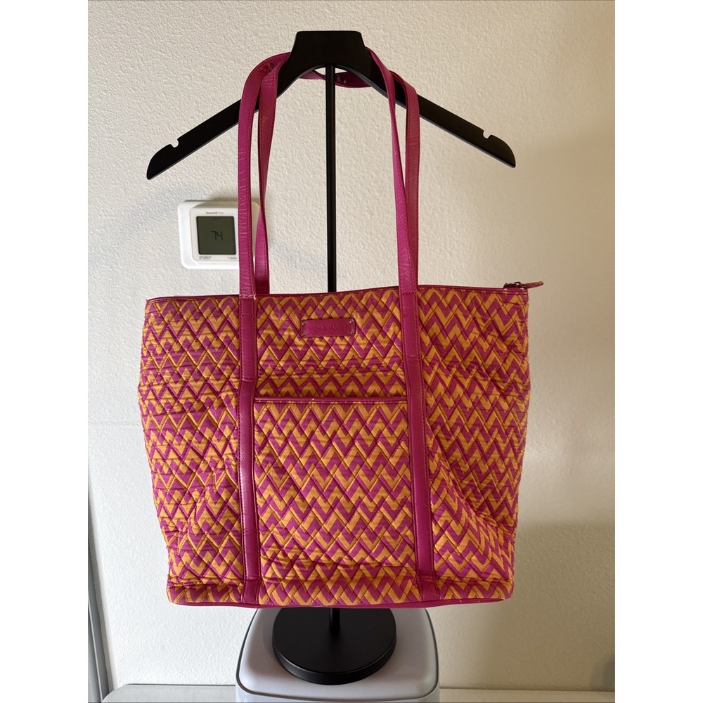 Vera Bradley Women's‎ Weekender / Laptop Luggage Slot Bag